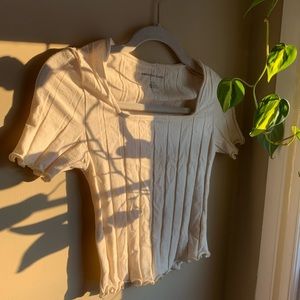 American Eagle Cream Crop Top🍦